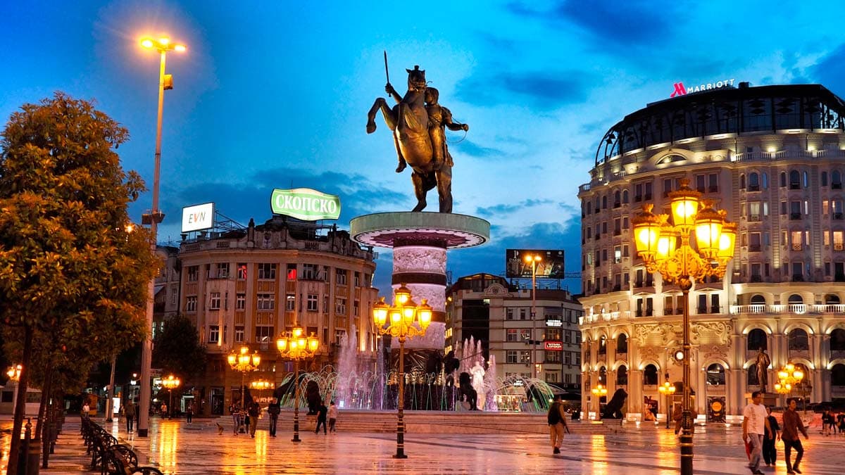 Otobüsle BÜYÜK BALKAN TURLARI ( Kosova lı 7 Gece Otel Konaklama)